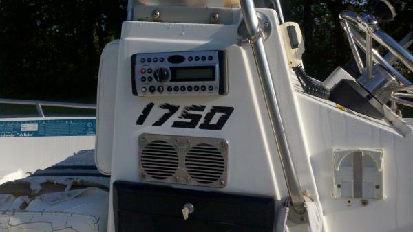 2011 05 03 08 04 57 436